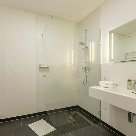 The Old Barn Lena Tumlauer Koog