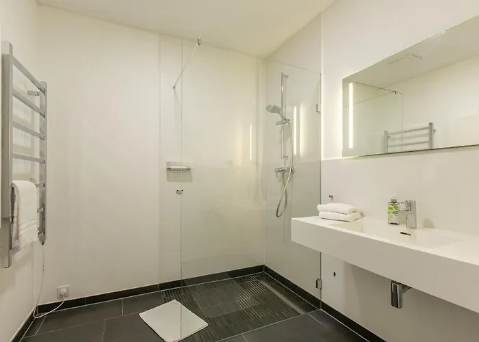 The Old Barn Lena Tumlauer Koog